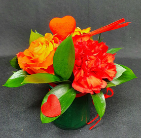 Mały Flower BOX kolorowy z goździkiem