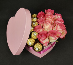 Słodkie serce  - Ferrero Rocher i róże